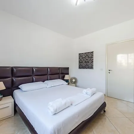 Seaside Escape By Ps Apartment Durres Exterior photo